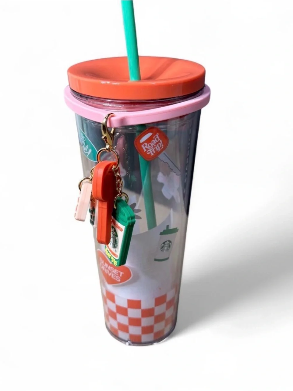 DANDY WORLDWIDE + Starbucks Road Trip! Red & Green Travel Cup